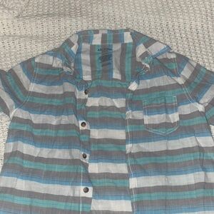 Arizona Jean Company Blue and Gray Striped Button Down Shirt